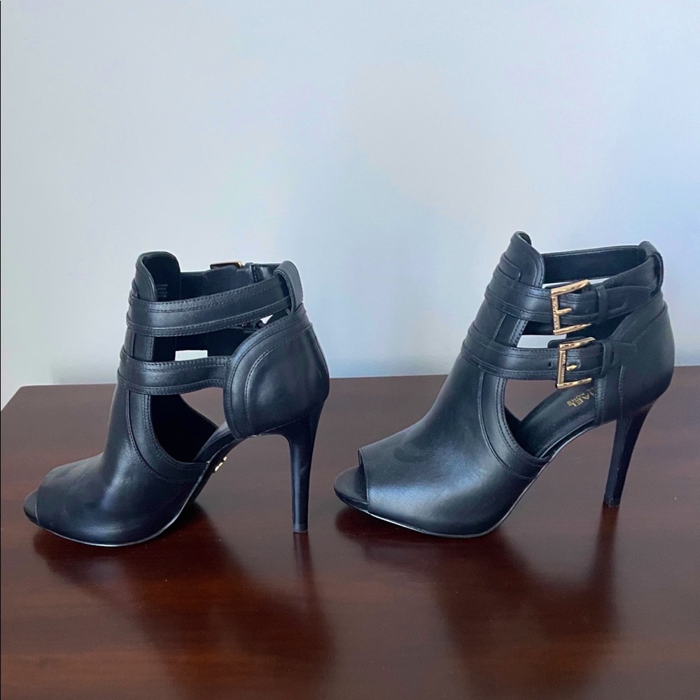 Michael Kors l Black Heels